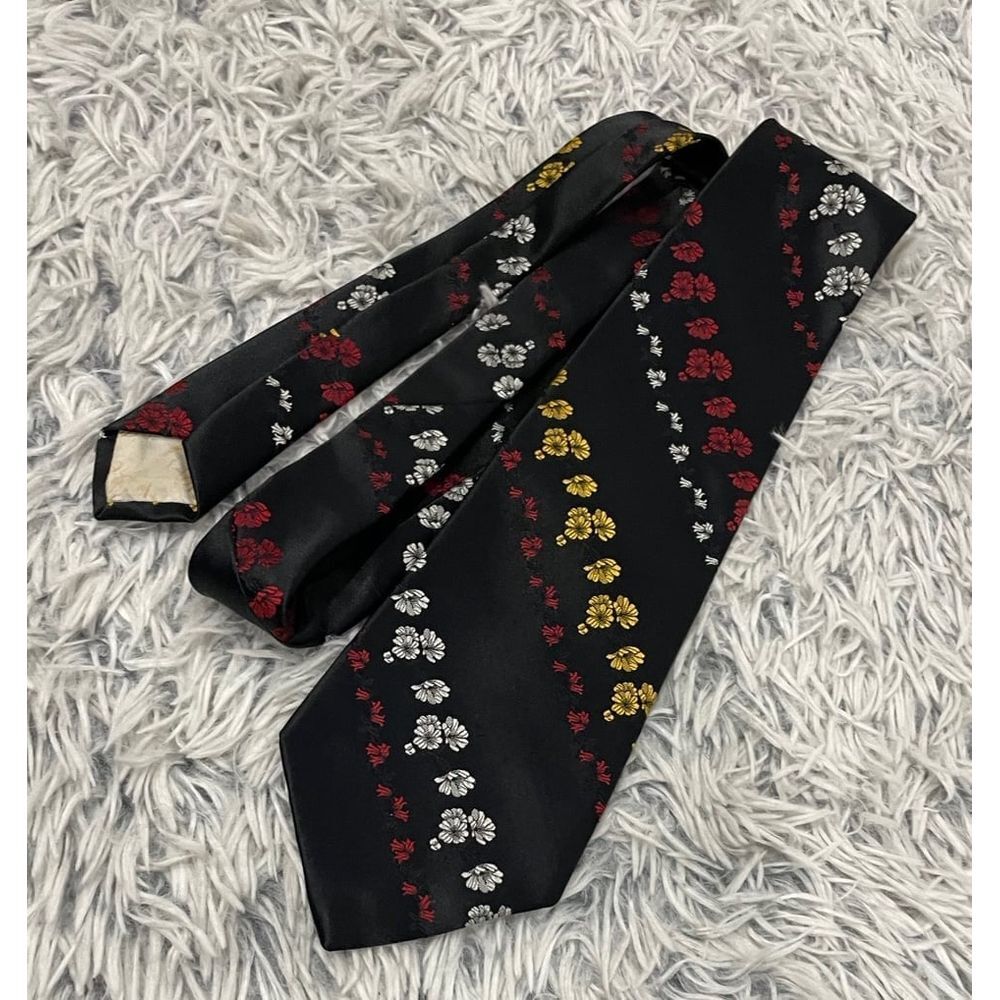 Men's floral neck tie‎ classic length